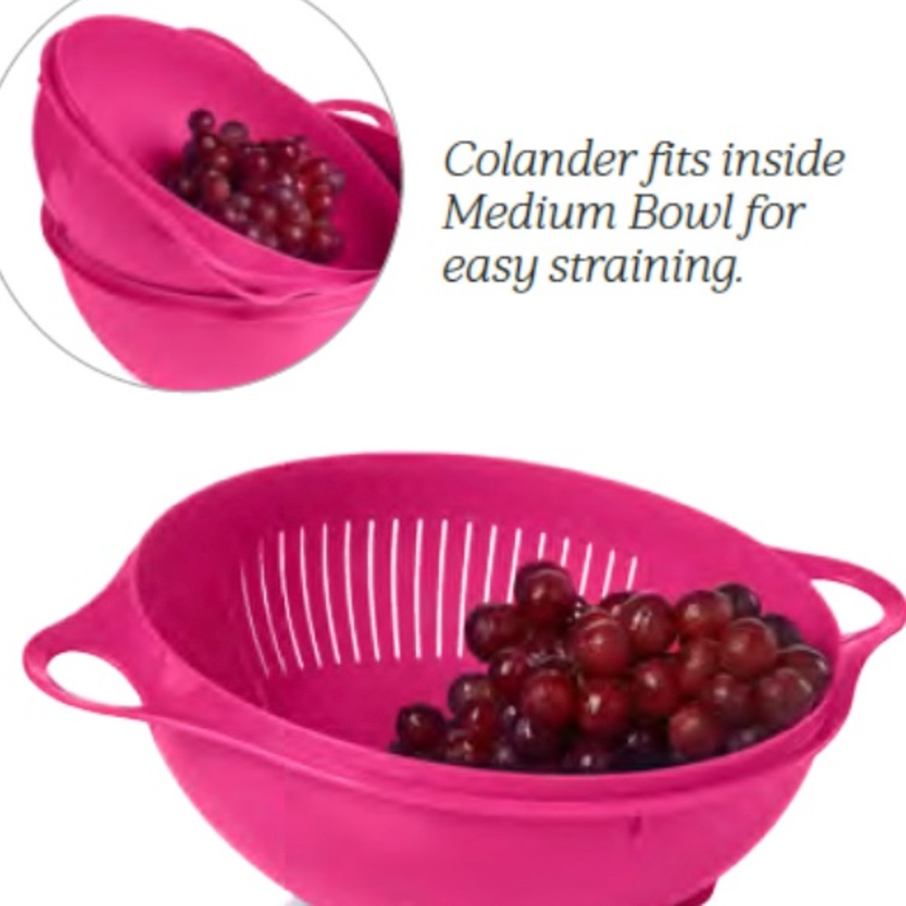 New Tupperware Thatsa Bowl Colander